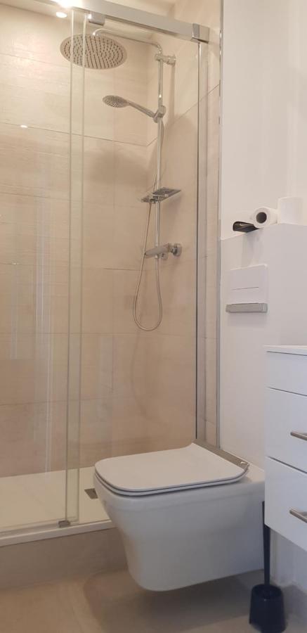 Le Yacht Club1 Apartment บลอนวิลล์-ซัวร์-แมร์ ภายนอก รูปภาพ