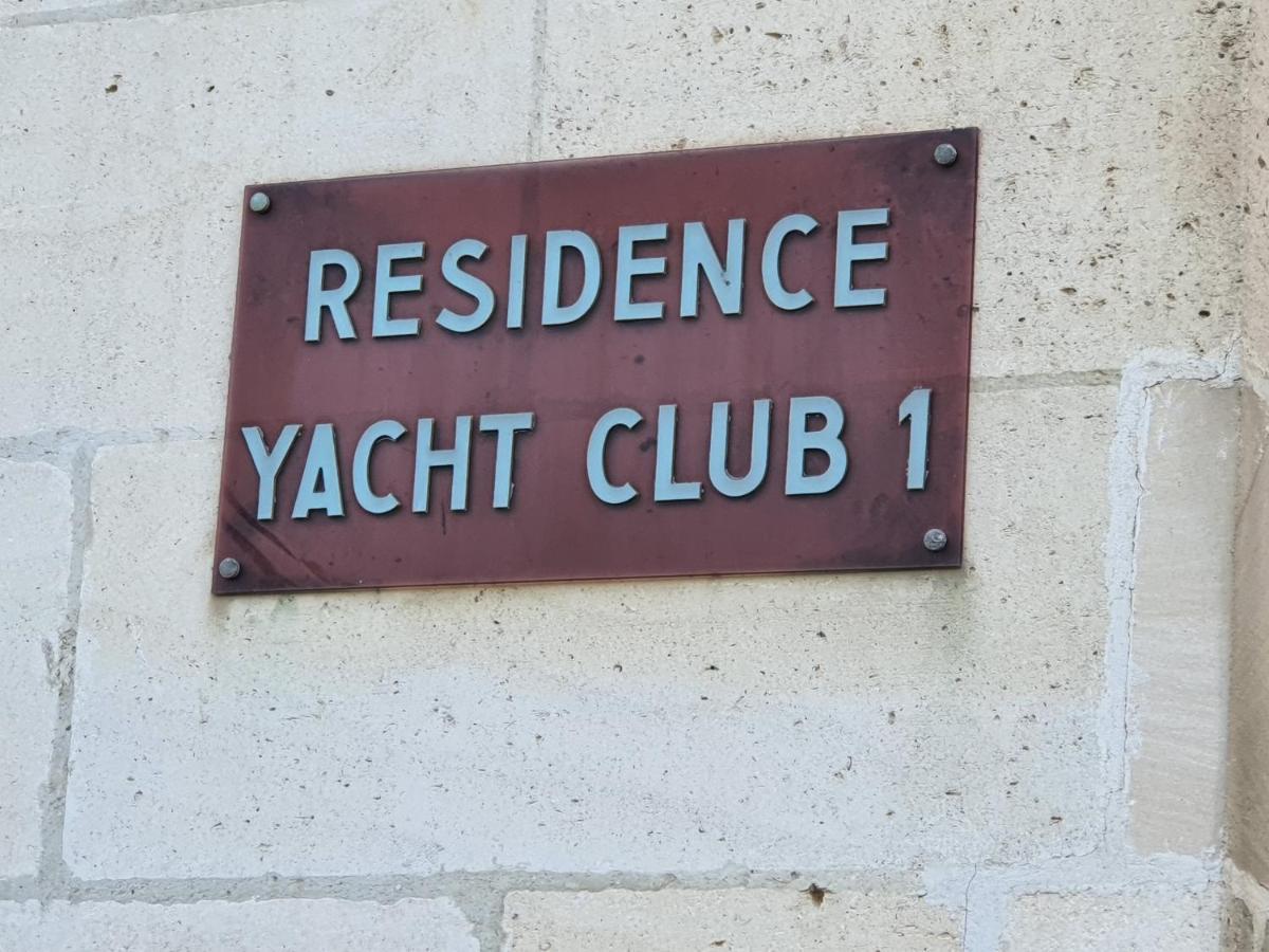 Le Yacht Club1 Apartment บลอนวิลล์-ซัวร์-แมร์ ภายนอก รูปภาพ