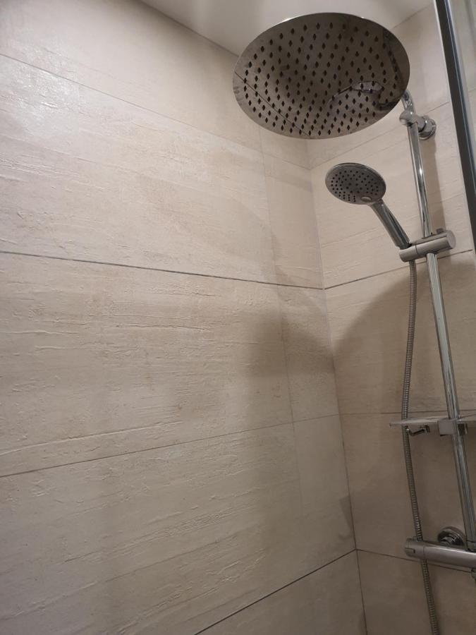 Le Yacht Club1 Apartment บลอนวิลล์-ซัวร์-แมร์ ภายนอก รูปภาพ